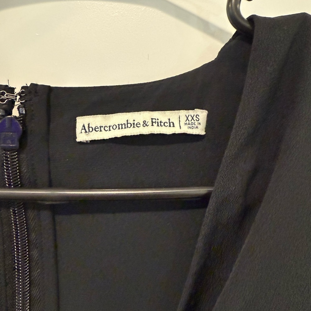 Abercrombie and Fitch Black Cut Out Dress - Picture 3 of 4
